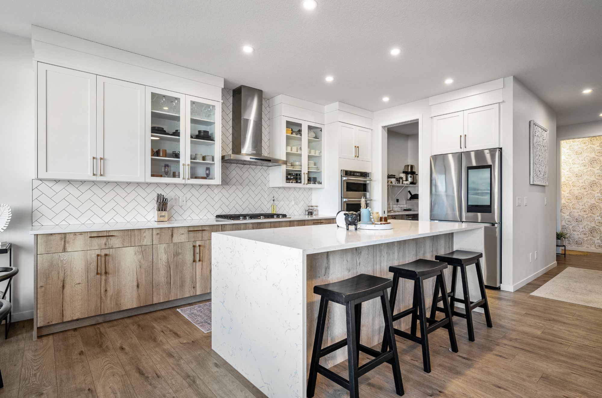 18 Seton Common SE, Calgary Kitchen